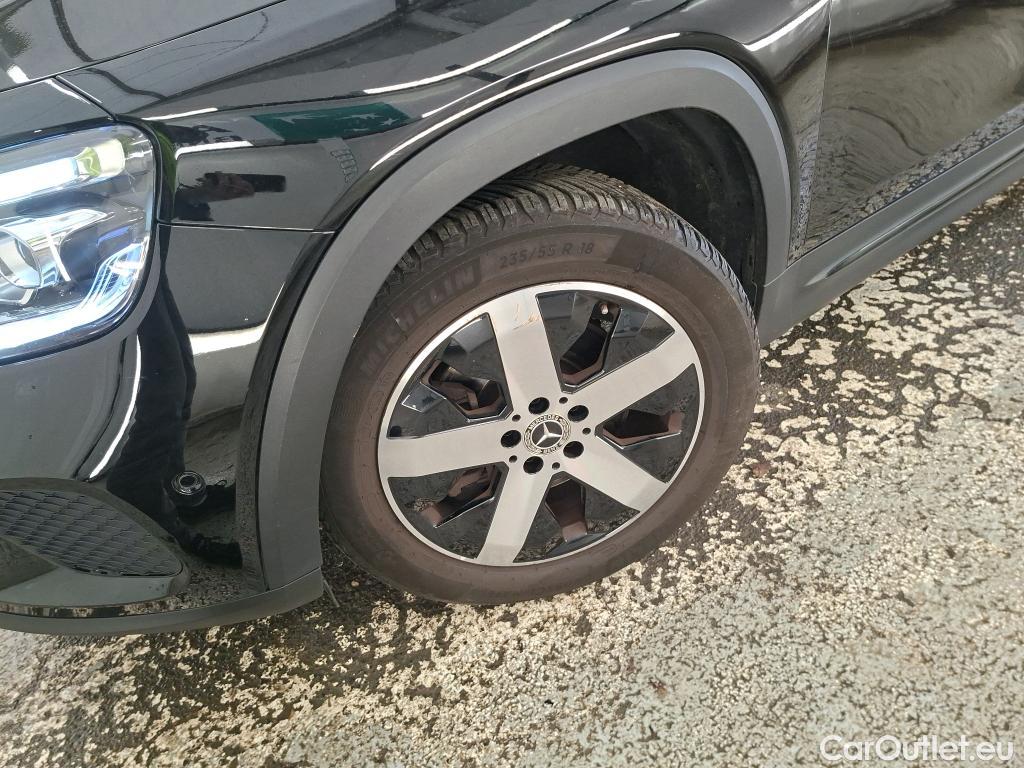  Mercedes  GLB MERCEDES-BENZ  / 2019 / 5P / SUV  200 d Business Line #23