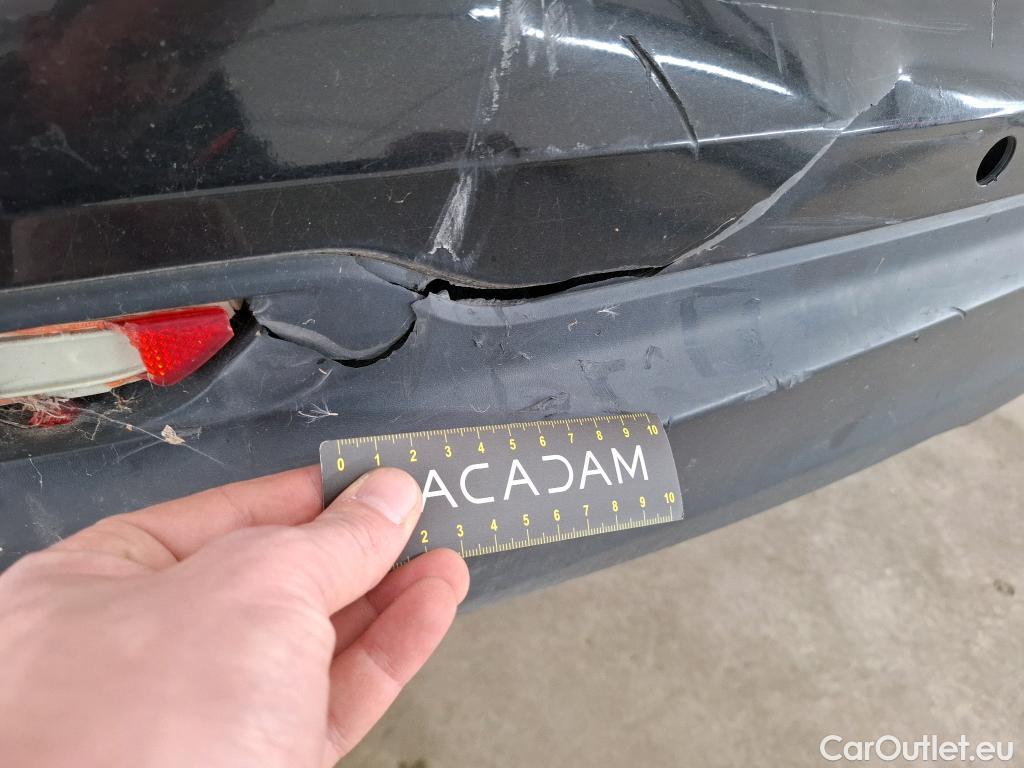  Nissan  Qashqai NISSAN  / 2017 / 5P / Crossover 1.3 DIG-T 140 Tekna #27