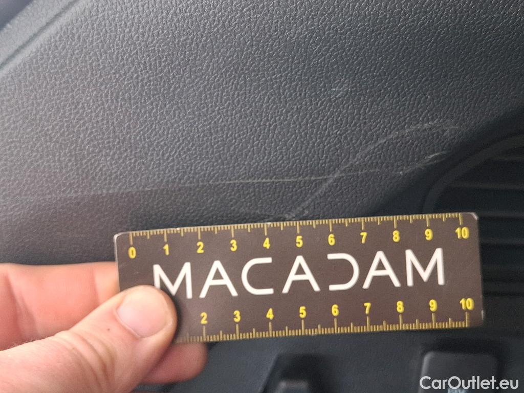  Ford  Kuga FORD  / 2019 / 5P / SUV 2.5 Duratec 225 ch PHEV eCVT Titanium #13