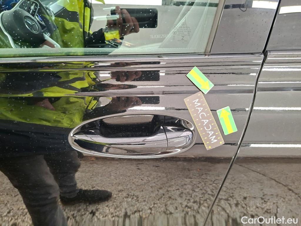  Mercedes  GLB MERCEDES-BENZ  / 2019 / 5P / SUV  200 d Business Line #12