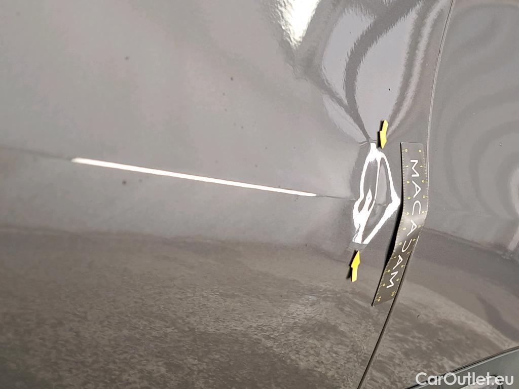  Mercedes  GLA MERCEDES-BENZ  / 2020 / 5P / SUV 2.0  200 D BUSINESS LINE DCT #2