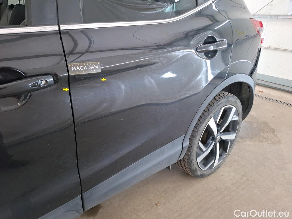  Nissan  Qashqai NISSAN  / 2017 / 5P / Crossover 1.3 DIG-T 140 Tekna #16