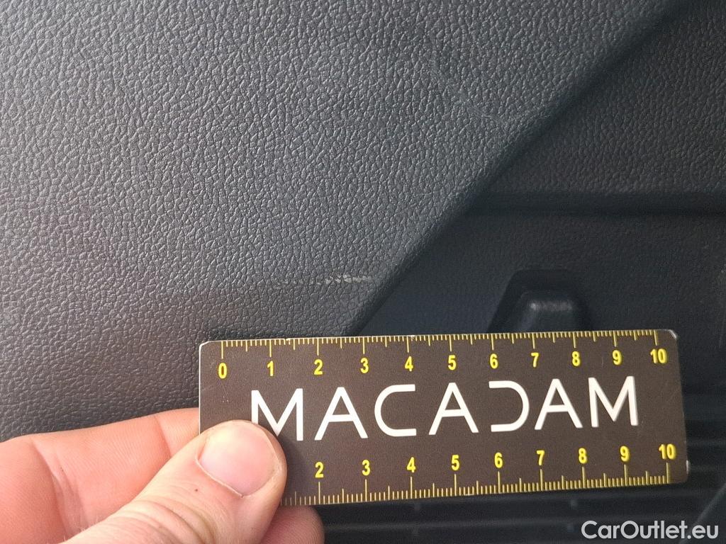  Ford  Kuga FORD  / 2019 / 5P / SUV 2.5 Duratec 225 ch PHEV eCVT Titanium #14