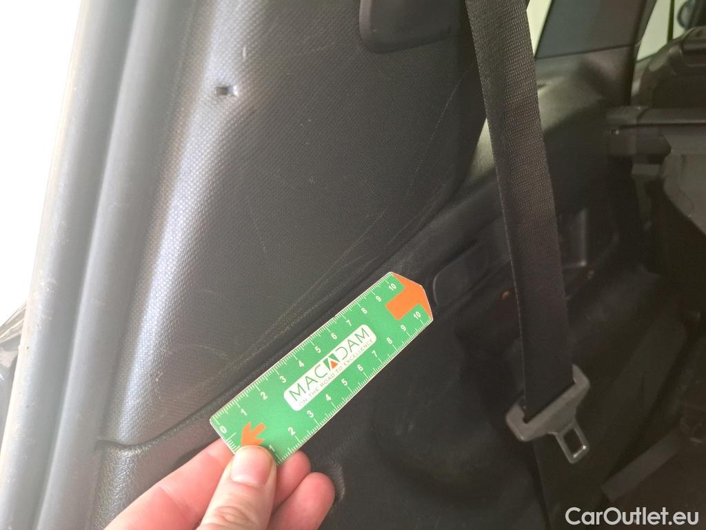  Mercedes  GLB MERCEDES-BENZ  / 2019 / 5P / SUV  200 d AMG Line #30