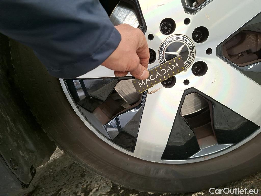  Mercedes  GLB MERCEDES-BENZ  / 2019 / 5P / SUV  200 d Business Line #17