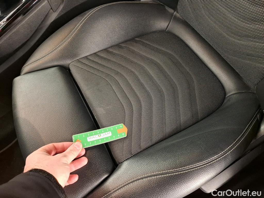  Mercedes  A-Klasse MERCEDES-BENZ Classe A Compact / 2018 / 5P / Berline A 200 d Business Line 8G-DCT #15