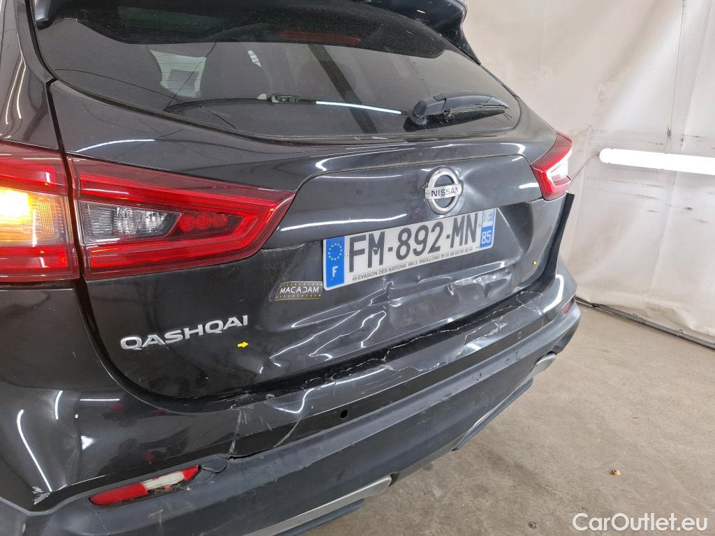  Nissan  Qashqai NISSAN  / 2017 / 5P / Crossover 1.3 DIG-T 140 Tekna #1