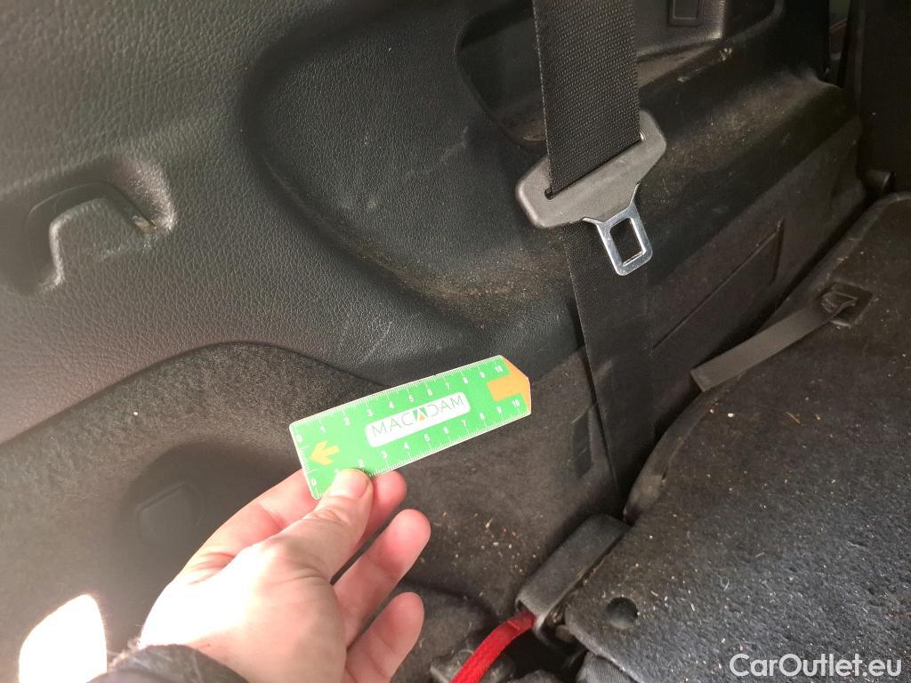  Mercedes  GLB MERCEDES-BENZ  / 2019 / 5P / SUV  200 d AMG Line #54