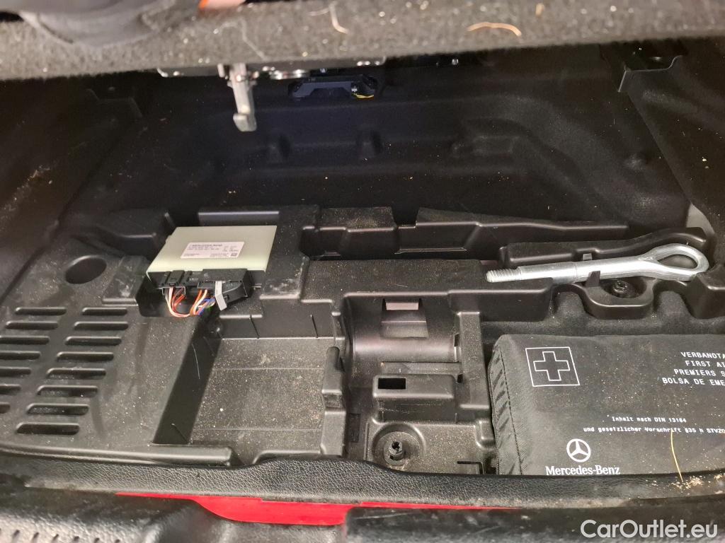  Mercedes  A-Klasse MERCEDES-BENZ Classe A Compact / 2018 / 5P / Berline A 200 d Business Line 8G-DCT #13