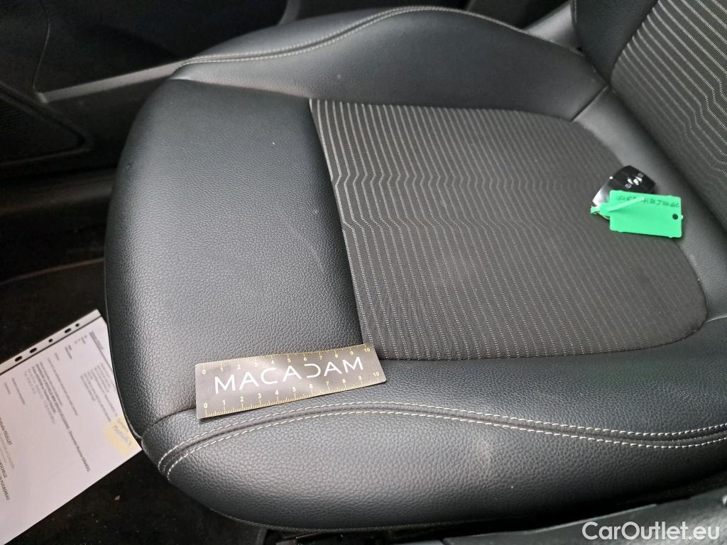  Mercedes  GLA MERCEDES-BENZ  / 2020 / 5P / SUV 2.0  200 D BUSINESS LINE DCT #23