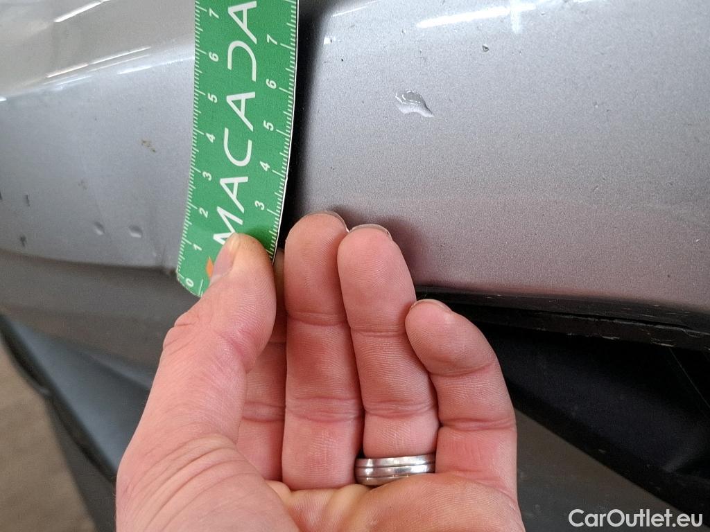  Nissan  Juke NISSAN  / 2019 / 5P / Crossover Hybrid 143 Business+ #9