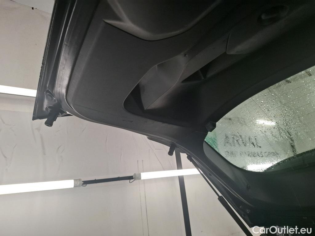  Peugeot  2008  Active Business 1.5 HDi 110CV BVM6 E6d #35