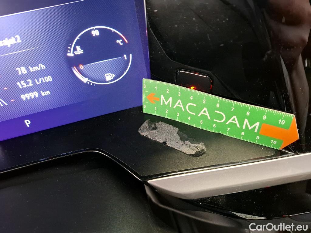  Opel   Grandland X Grandland X Elegance Business 1.5 130CV BVA8 E6d #16