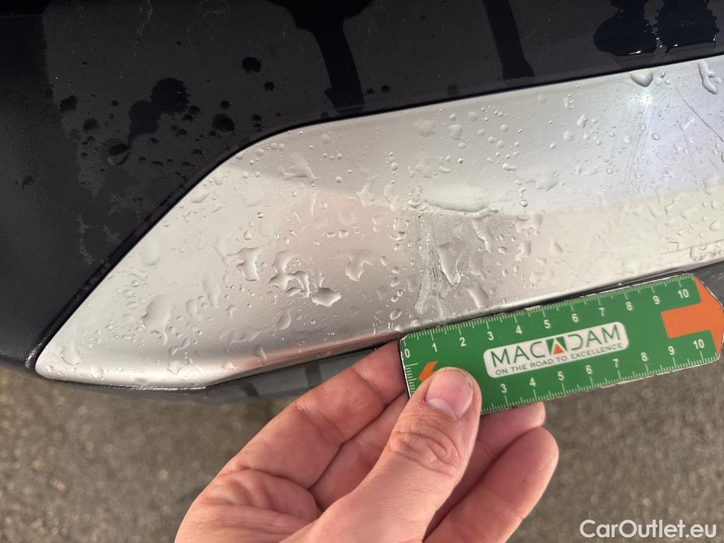  Peugeot  2008  Allure Business 1.5 HDi 130CV BVA8 E6d #2