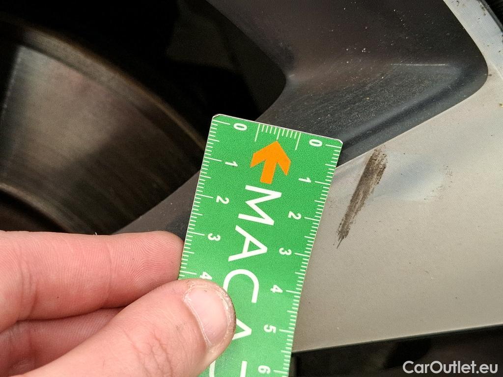  Opel   Grandland X Grandland X Elegance Business 1.5 130CV BVA8 E6d #19