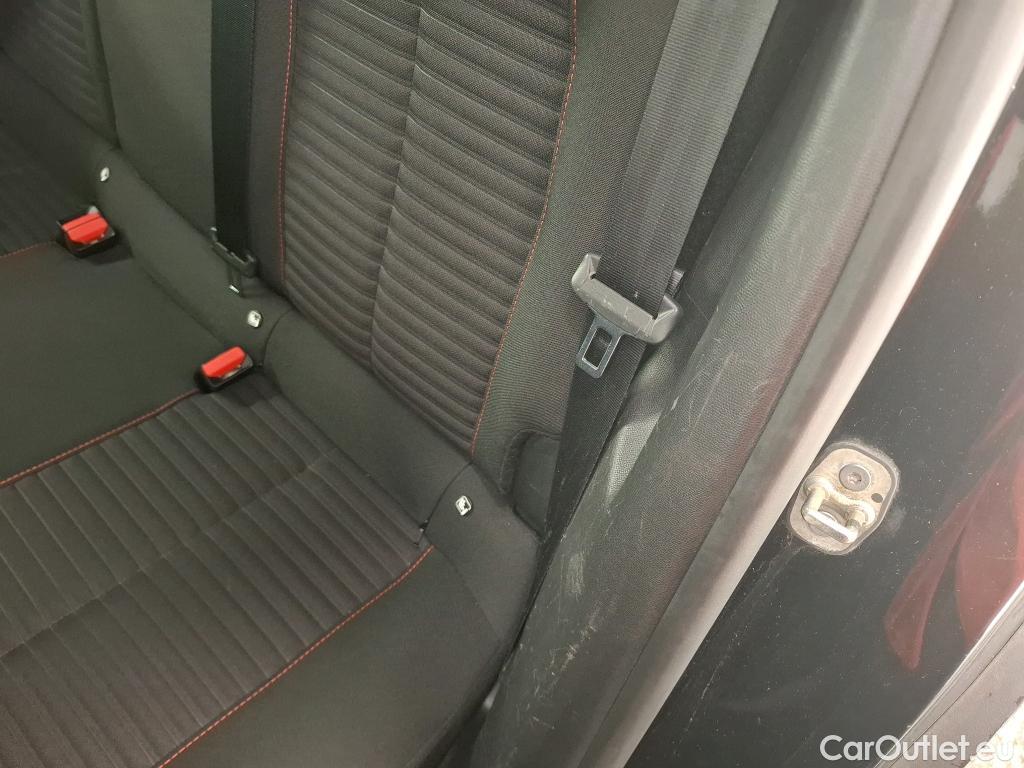  Peugeot  2008  Active Business 1.5 HDi 110CV BVM6 E6d #3