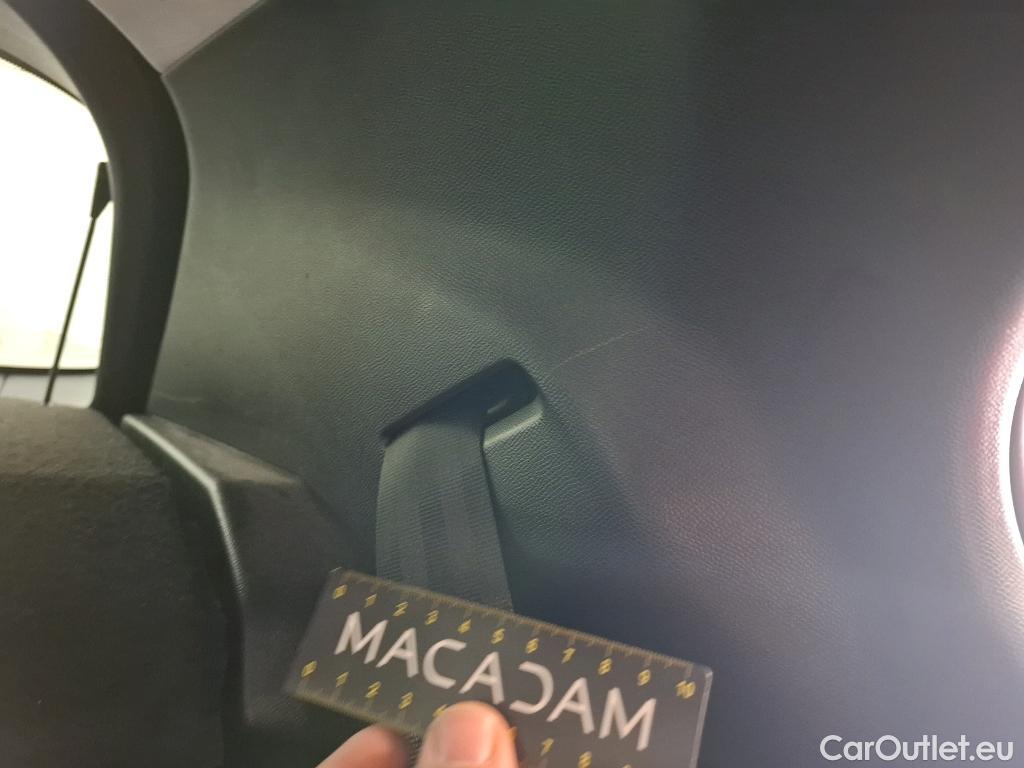  Peugeot  2008  Allure Pack 1.5 HDi 130CV BVA8 E6d #10