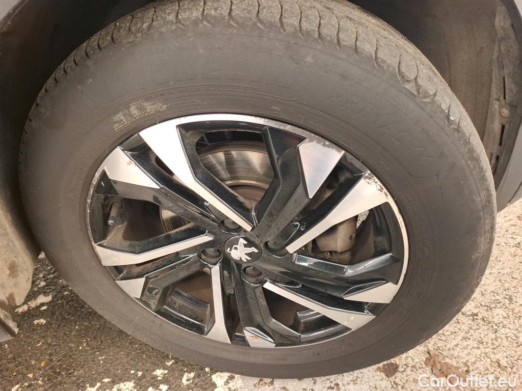  Peugeot  2008  Allure 1.5 HDi 130CV BVA8 E6d #11
