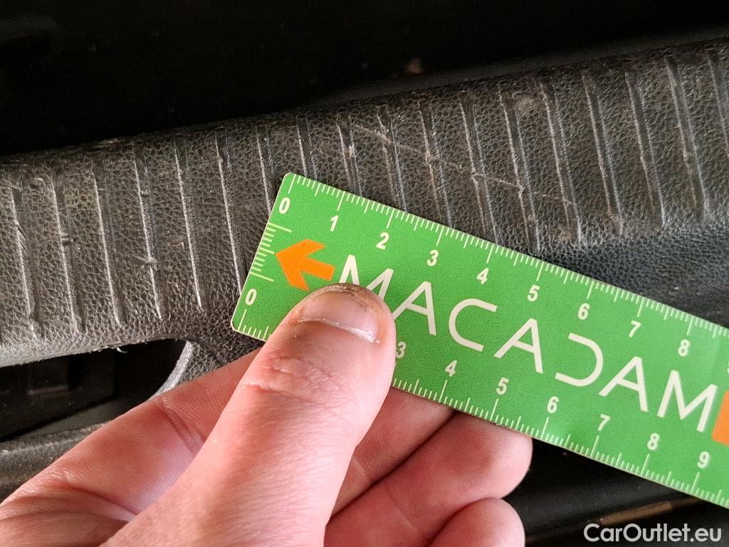  Opel   Grandland X Grandland X Elegance Business 1.5 130CV BVA8 E6d #24