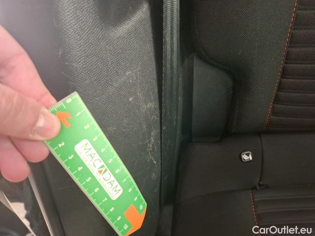  Peugeot  2008  Active Business 1.5 HDi 110CV BVM6 E6d #19