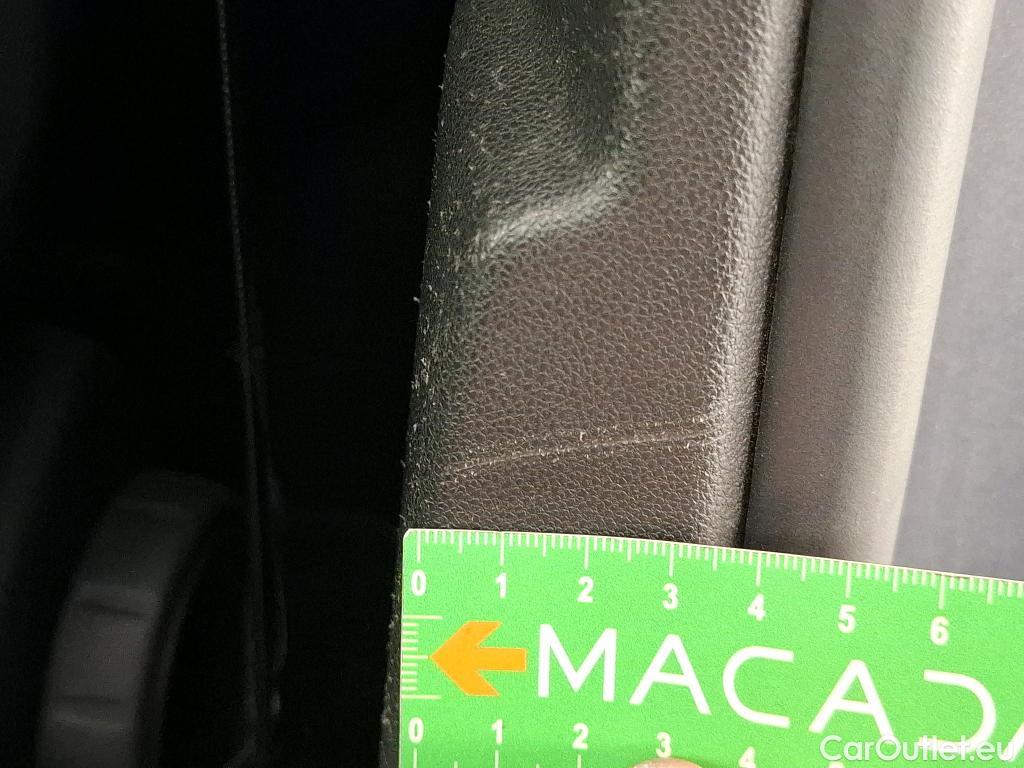  Opel   Grandland X Grandland X Elegance Business 1.5 130CV BVA8 E6d #3