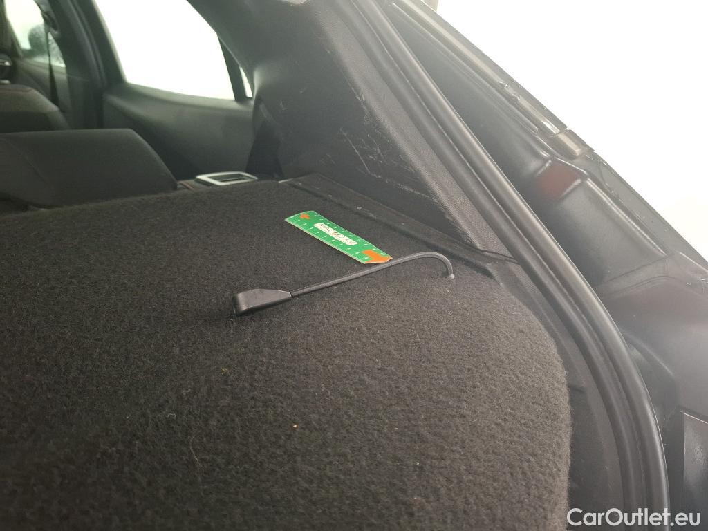  Peugeot  2008  Active Business 1.5 HDi 110CV BVM6 E6d #33