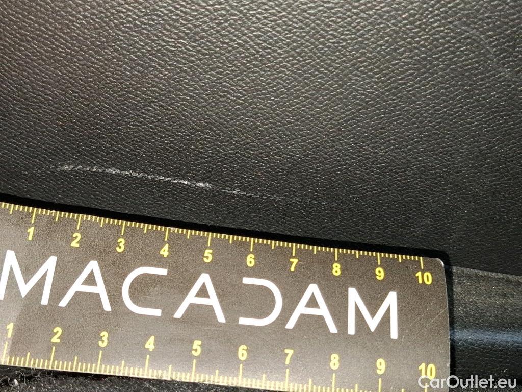  Peugeot  2008  Allure Pack 1.5 HDi 130CV BVA8 E6d #8