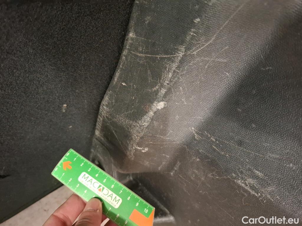  Peugeot  2008  Active Business 1.5 HDi 110CV BVM6 E6d #46