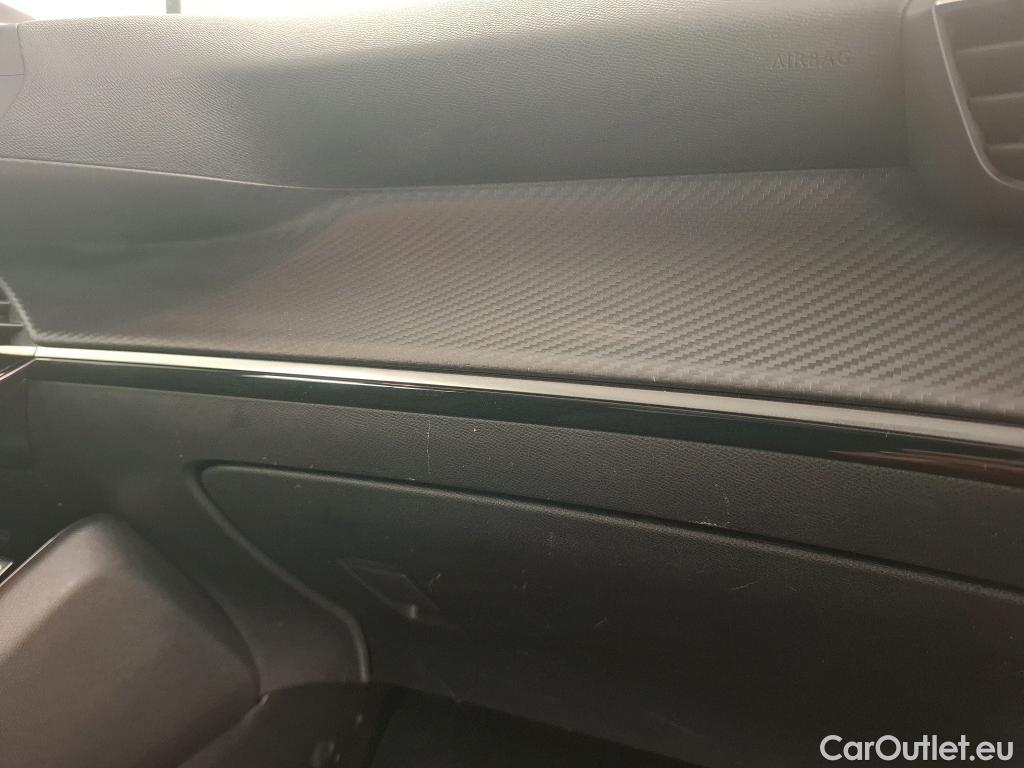  Peugeot  2008  Active Business 1.5 HDi 110CV BVM6 E6d #52