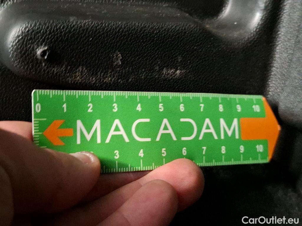  Opel   Grandland X Grandland X Elegance Business 1.5 130CV BVA8 E6d #9