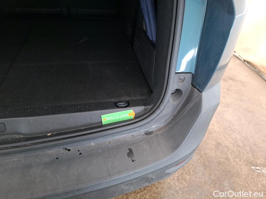  Peugeot  5008  Active Business 1.5 HDi 130CV BVA8 E6dT #19