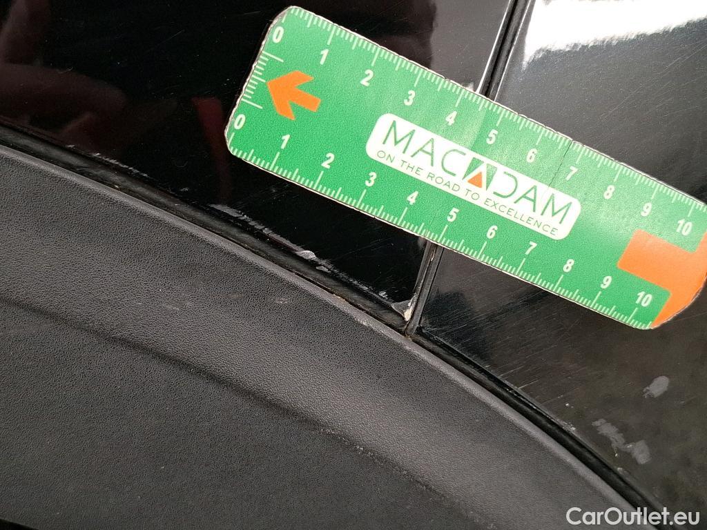  Peugeot  5008  Active Pack 1.5 HDi 130CV BVA8 7 Sieges E6d #4