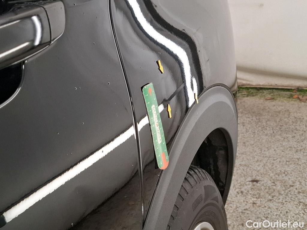  Peugeot  5008  Active Pack 1.5 HDi 130CV BVA8 7 Sieges E6d #3