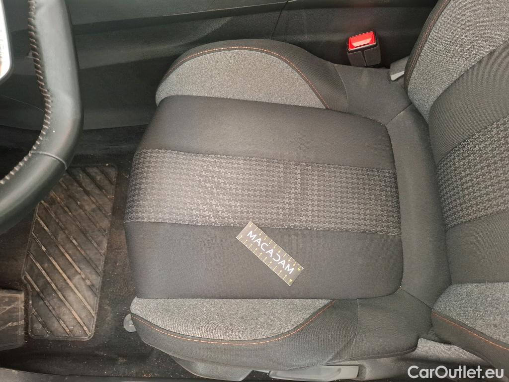  Peugeot  5008  Active Business 1.5 HDi 130CV BVA8 7 Sieges E6d #57