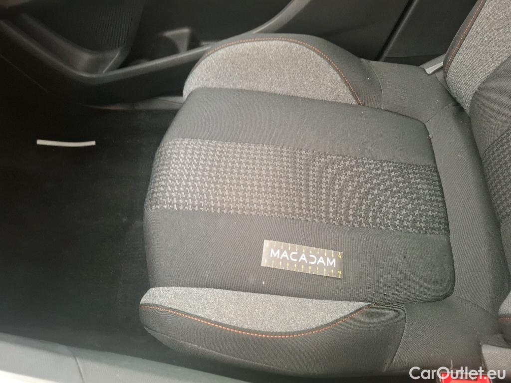  Peugeot  5008  Active Business 1.5 HDi 130CV BVA8 7 Sieges E6d #59