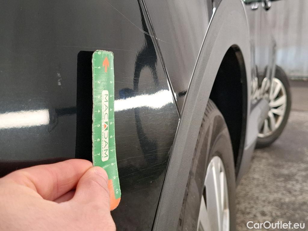  Peugeot  5008  Active Pack 1.5 HDi 130CV BVA8 7 Sieges E6d #10