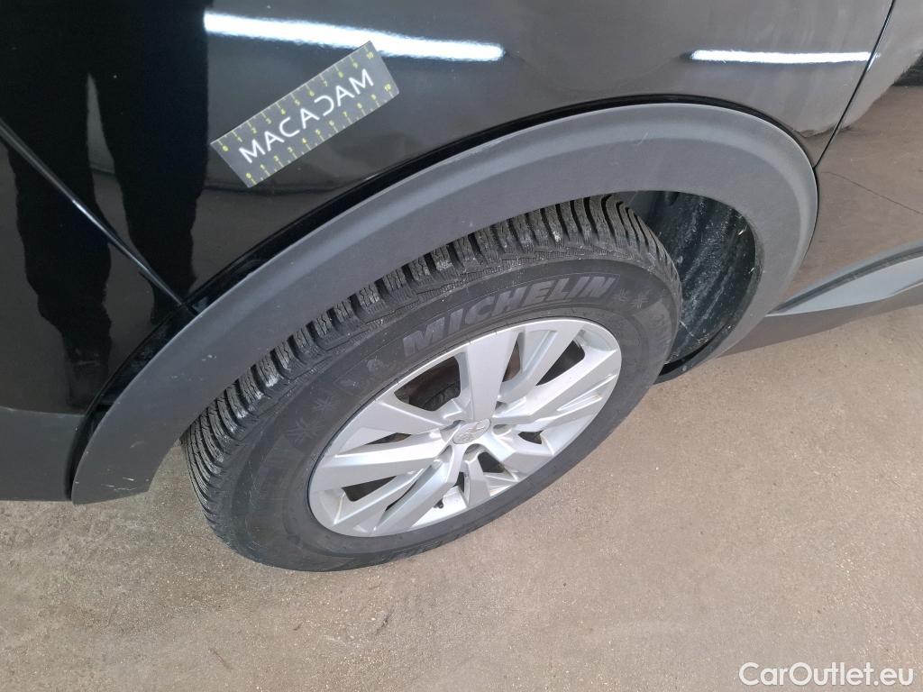  Peugeot  5008  Active Business 1.5 HDi 130CV BVA8 7 Sieges E6d #40