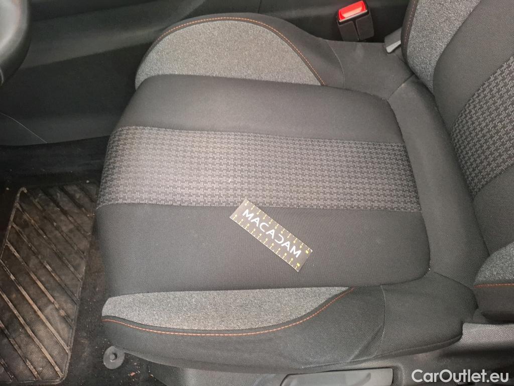  Peugeot  5008  Active Business 1.5 HDi 130CV BVA8 7 Sieges E6d #56