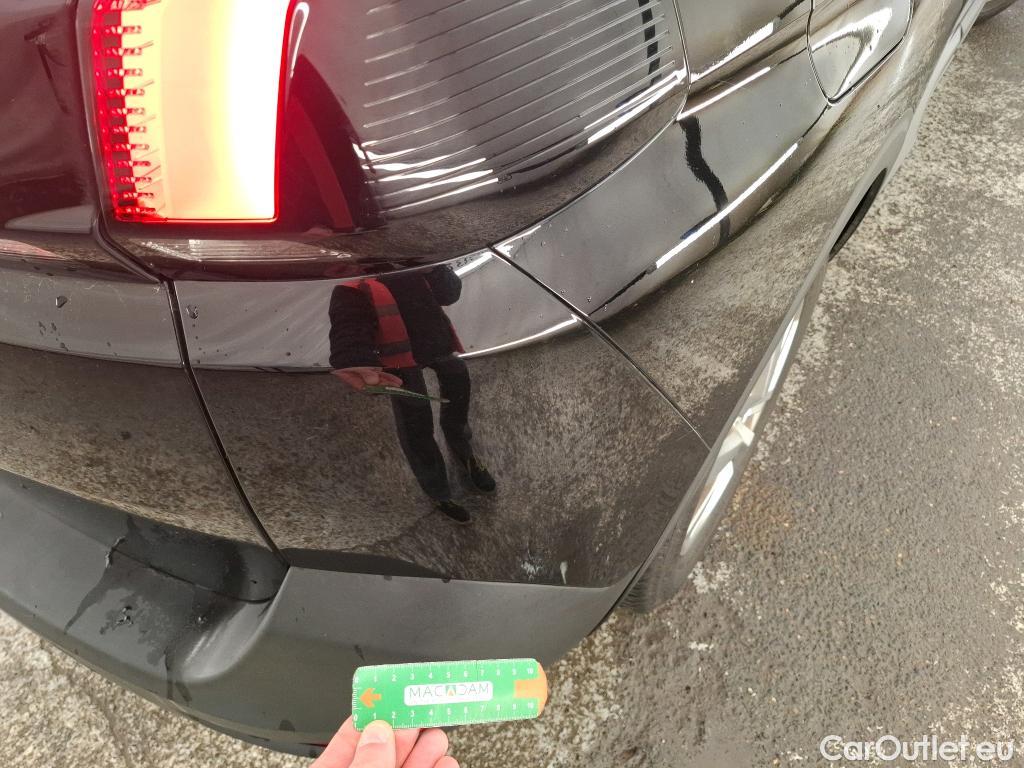  Peugeot  5008  Active Pack 1.5 HDi 130CV BVA8 7 Sieges E6d #9