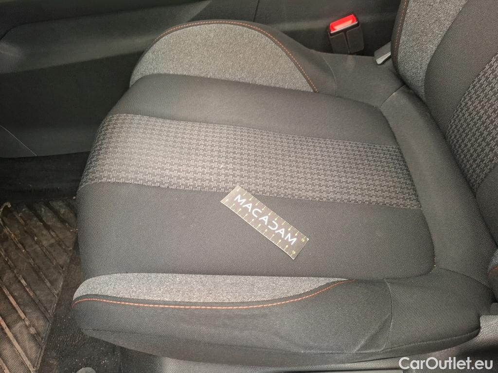  Peugeot  5008  Active Business 1.5 HDi 130CV BVA8 7 Sieges E6d #58