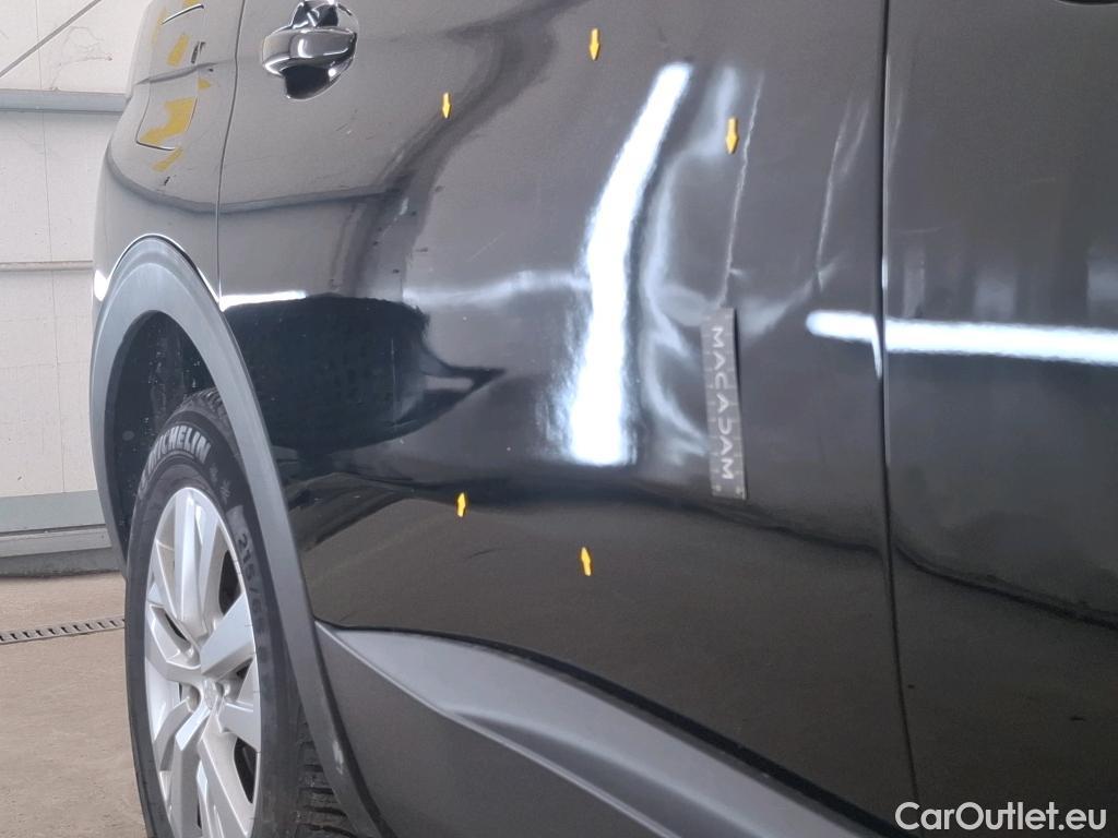  Peugeot  5008  Active Business 1.5 HDi 130CV BVA8 7 Sieges E6d #31