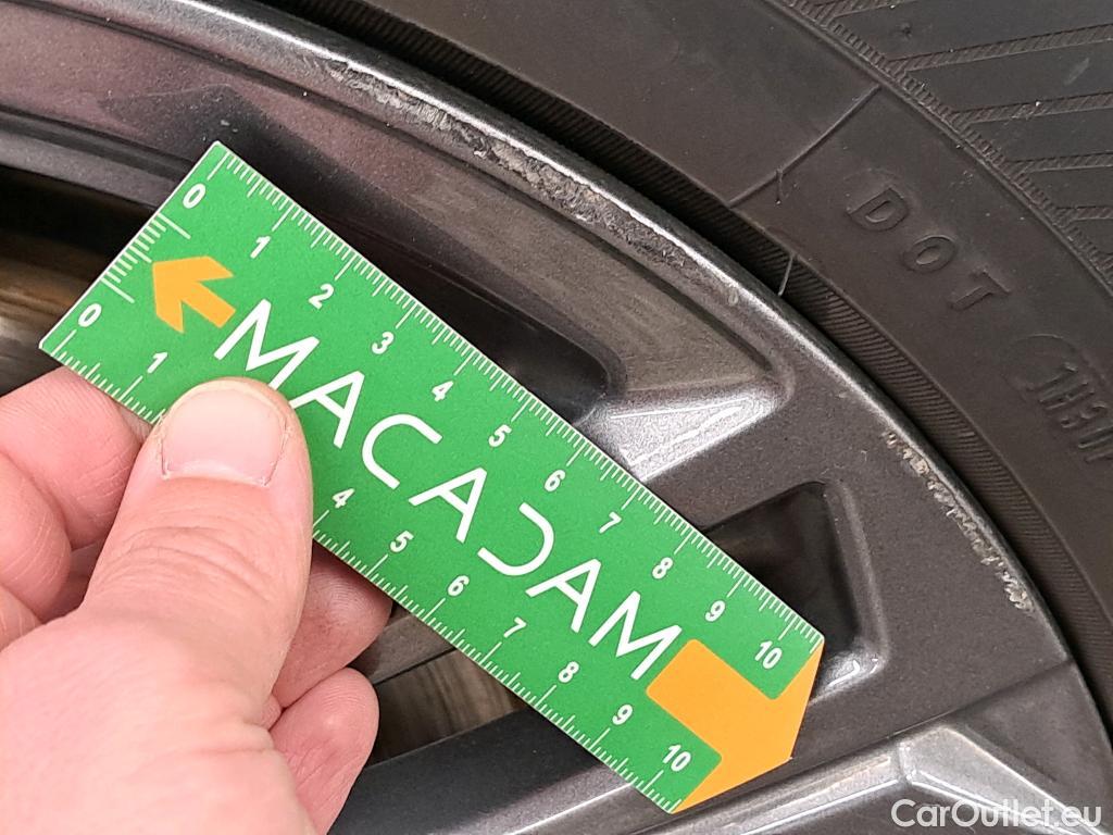  Peugeot  308 PEUGEOT  SW / 2021 / 5P / Break PureTech 130 S&S ACTIVE PACK #9