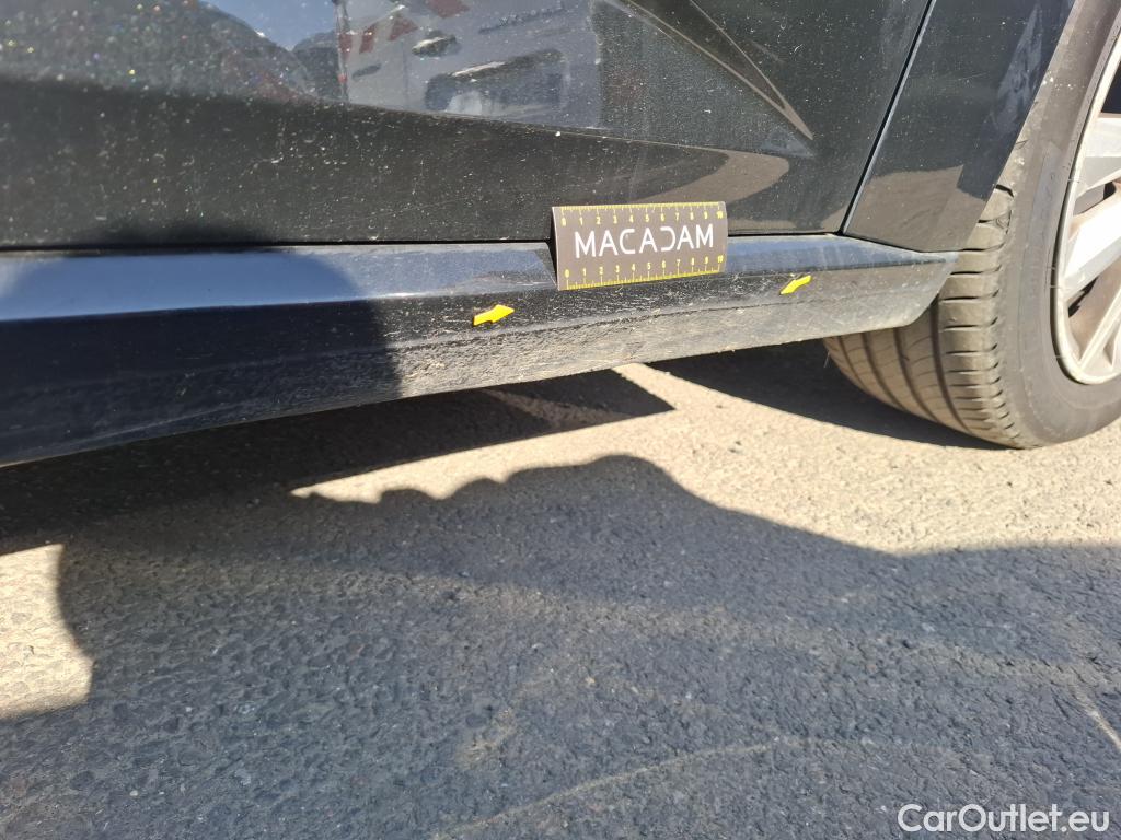  Renault  Megane  IV Berline 5pt. Business 1.5 dCi 115CV BVM6 E6d #26