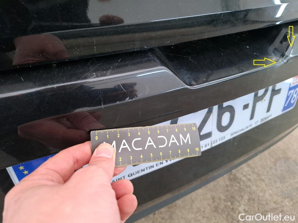  Renault  Megane  IV Berline 5pt. Business 1.5 dCi 115CV BVM6 E6d #12