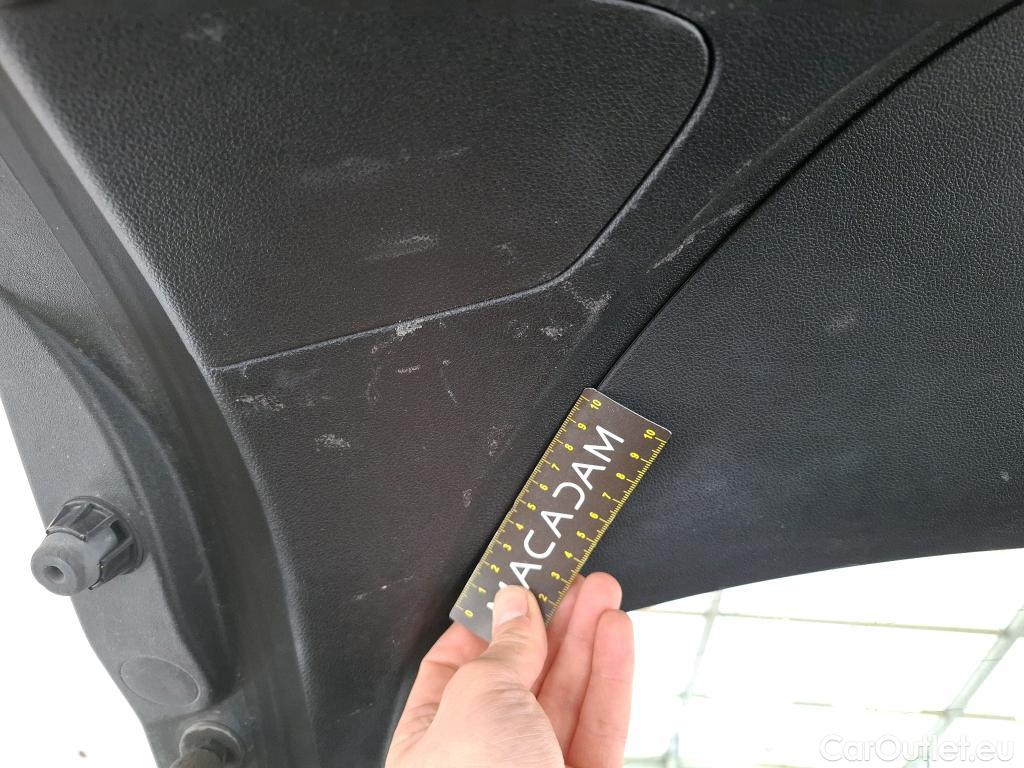  Renault  Megane  IV Berline 5pt. Business 1.5 dCi 115CV BVM6 E6d #32