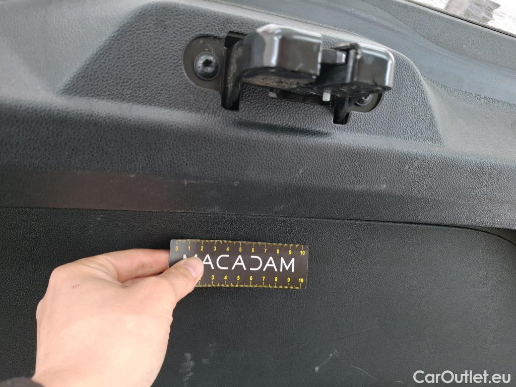  Renault  Megane  IV Berline 5pt. Business 1.5 dCi 115CV BVM6 E6d #35