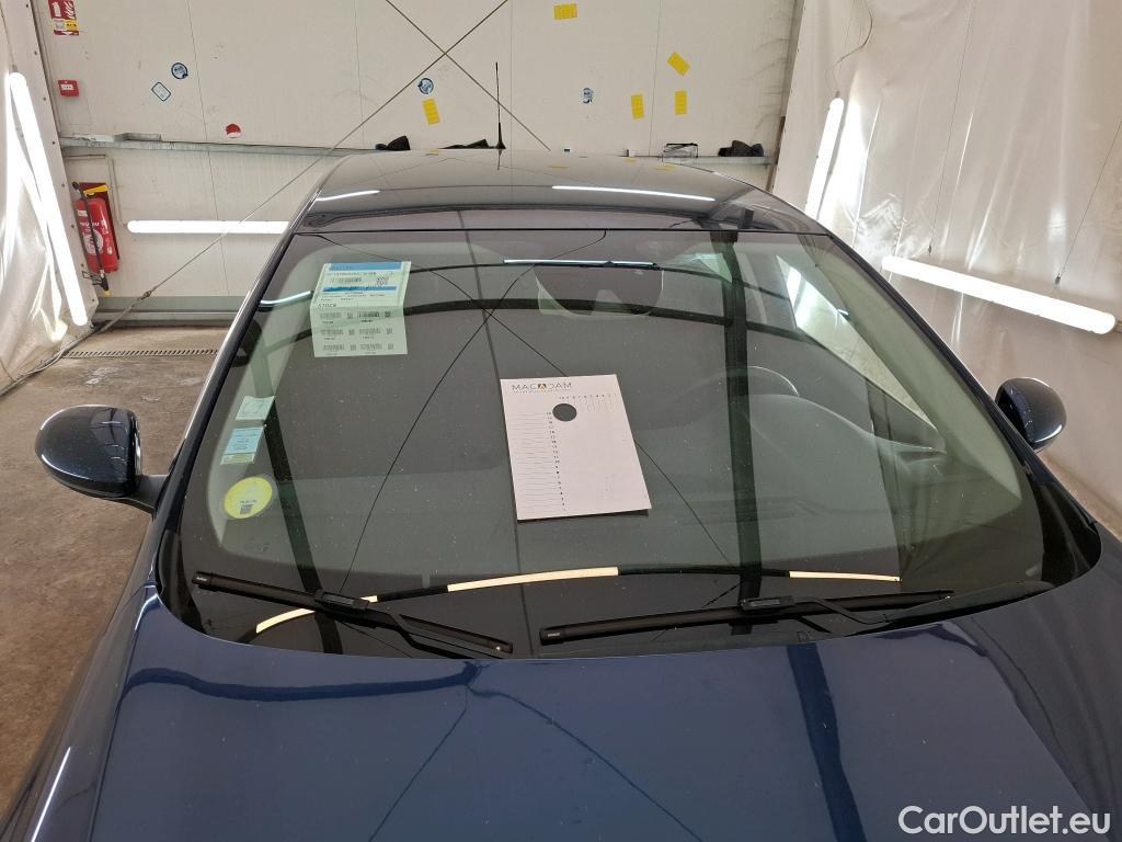  Renault  Megane  IV Berline 5pt. Business 1.5 dCi 115CV BVM6 E6dT #55