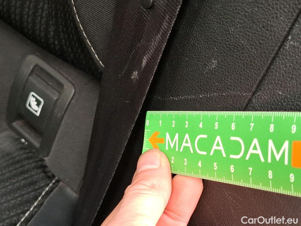  Renault  Megane  IV Berline 5pt. Business 1.5 dCi 115CV BVM6 E6dT #27