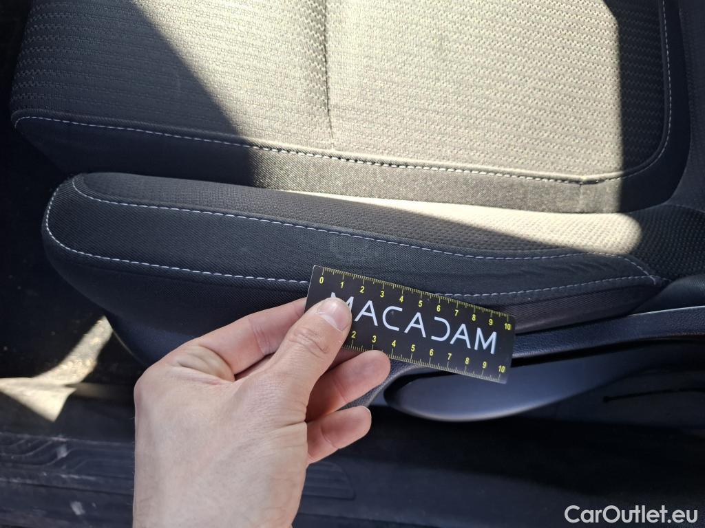  Renault  Megane  IV Berline 5pt. Business 1.5 dCi 115CV BVM6 E6d #47