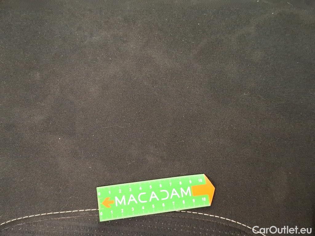  Renault  Megane  IV Berline 5pt. Business 1.5 dCi 115CV BVM6 E6dT #47